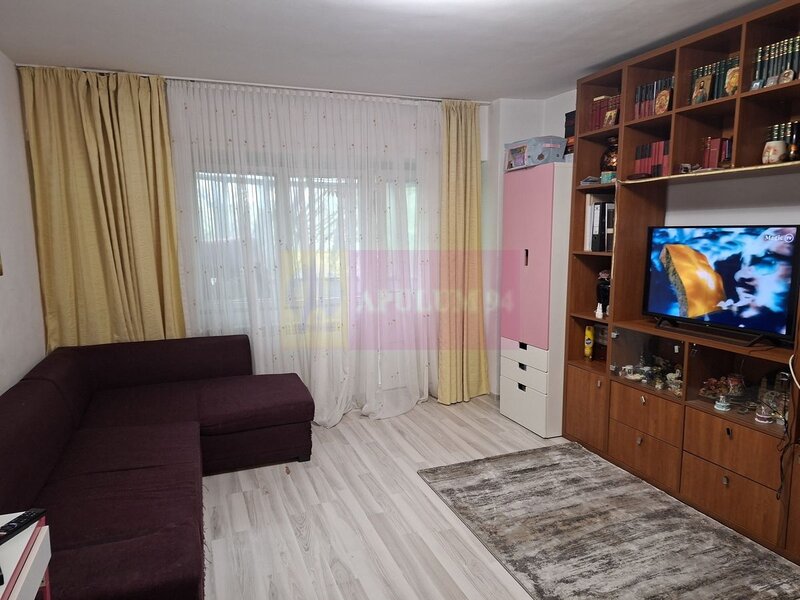 Gaesoniera  Aparatorii Patriei, la Universitataea Spiru Haret