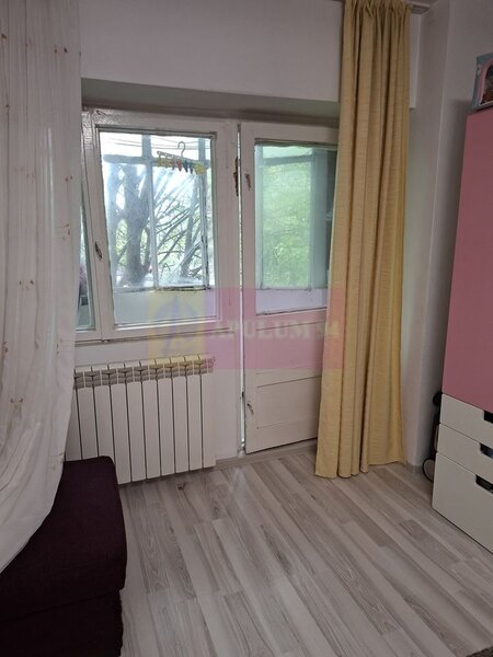 Gaesoniera  Aparatorii Patriei, la Universitataea Spiru Haret