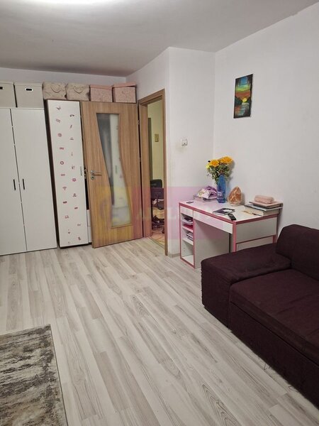 Gaesoniera  Aparatorii Patriei, la Universitataea Spiru Haret