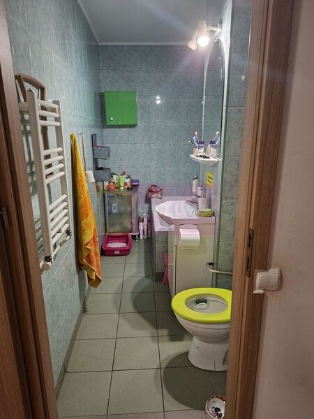 Gaesoniera  Aparatorii Patriei, la Universitataea Spiru Haret